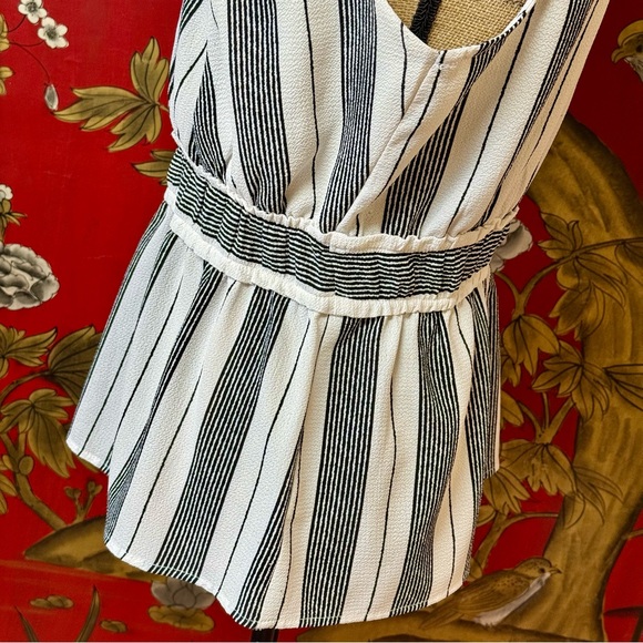 Women’s “MONTEAU” Dressy Sleeveless Top | #J17 - Picture 6 of 10